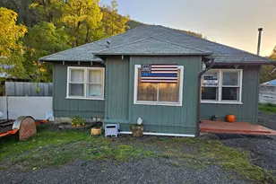 409 N Main St, Klickitat, WA 98628 - Photo 1