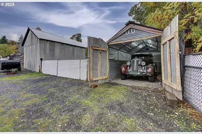 409 N Main St, Klickitat, WA 98628 - Photo 25