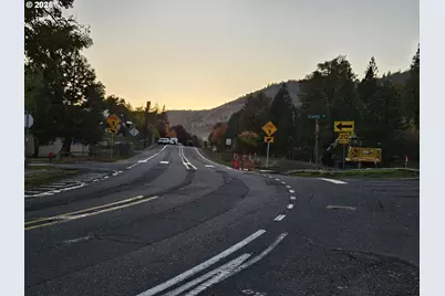 409 N Main St, Klickitat, WA 98628 - Photo 35