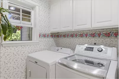 2696 Eastlake Dr, Salem, OR 97306 - Photo 23