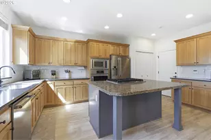 12638 NW Milazzo Ln, Portland, OR 97229 - Photo 15