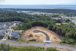 723 SE 42nd Pl, Newport, OR 97366 - Photo 11