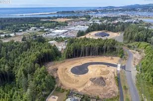 723 SE 42nd Pl, Newport, OR 97366 - Photo 31