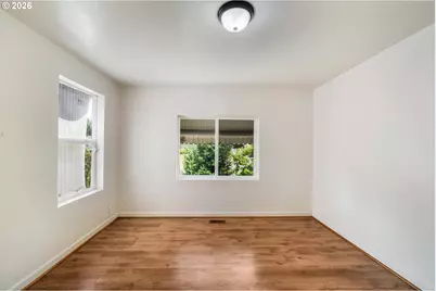 419 Wilkie St, Eugene, OR 97402 - Photo 43
