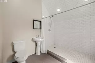 2716 SE Roswell St, Milwaukie, OR 97222 - Photo 25