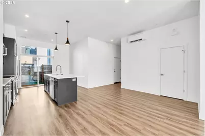 193 E 20th Ave, Eugene, OR 97405 - Photo 11