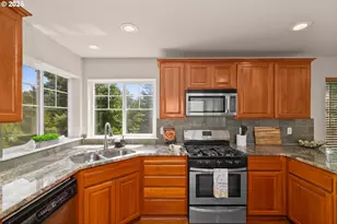 3731 Wild Rose Loop, West Linn, OR 97068 - Photo 13