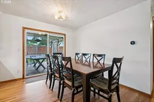 13721 SE Harrison Ct, Portland, OR 97233 - Photo 9