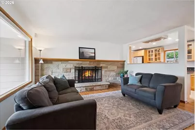 13721 SE Harrison Ct, Portland, OR 97233 - Photo 5
