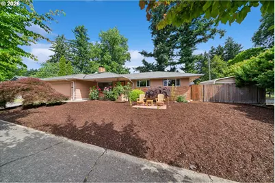 13721 SE Harrison Ct, Portland, OR 97233 - Photo 1