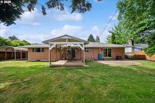 13721 SE Harrison Ct, Portland, OR 97233 - Photo 37