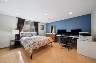 13721 SE Harrison Ct, Portland, OR 97233 - Photo 29