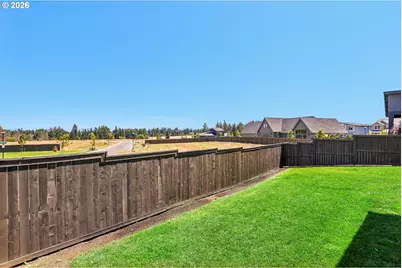 3702 S Arwana Ln, Ridgefield, WA 98642 - Photo 37