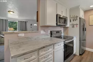 815 N 4th St, Aumsville, OR 97325 - Photo 13