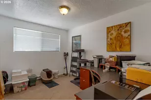 815 N 4th St, Aumsville, OR 97325 - Photo 23