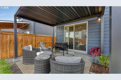 2766 V St, Springfield, OR 97477 - Photo 33