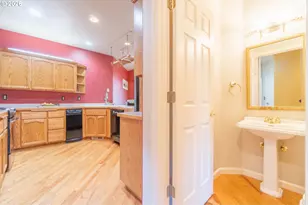 4366 Berry Ln, Eugene, OR 97404 - Photo 17