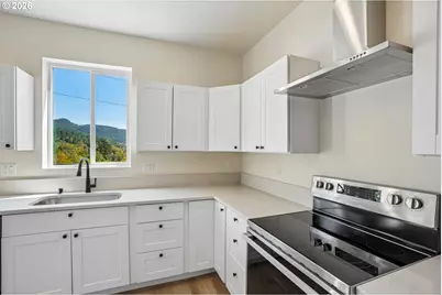 2411 Sunrise St, Kelso, WA 98626 - Photo 15