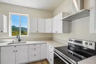 2411 Sunrise St, Kelso, WA 98626 - Photo 15