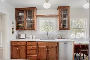 1403 NE Thompson St, Portland, OR 97212 - Photo 13