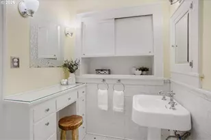 1403 NE Thompson St, Portland, OR 97212 - Photo 17