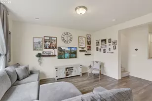 33299 SW Havlik Dr, Scappoose, OR 97056 - Photo 9