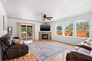 1059 W Hartley Ave, Hermiston, OR 97838 - Photo 9