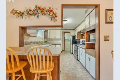 43002 Hillcrest Loop, Astoria, OR 97103 - Photo 9