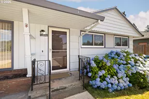12652 NE Halsey St, Portland, OR 97230 - Photo 45