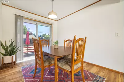 12652 NE Halsey St, Portland, OR 97230 - Photo 17
