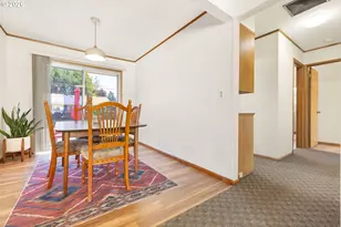 12652 NE Halsey St, Portland, OR 97230 - Photo 19