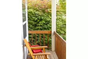 9436 SW Wood Pkwy, Portland, OR 97219 - Photo 5