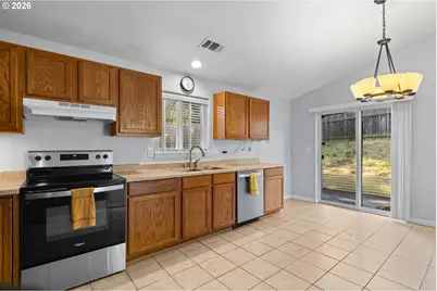356 Dark Horse St, Roseburg, OR 97471 - Photo 15
