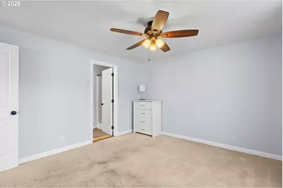356 Dark Horse St, Roseburg, OR 97471 - Photo 21