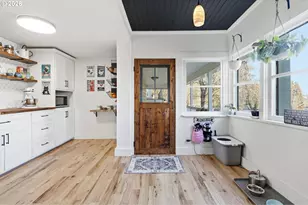 2695 Dillow Dr, West Linn, OR 97068 - Photo 17