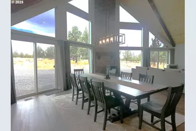 13422 SW Airfield Ln, Culver, OR 97734 - Photo 9