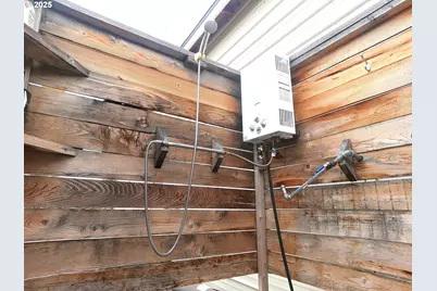 13422 SW Airfield Ln, Culver, OR 97734 - Photo 39