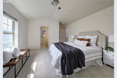 734 NE Adwick Dr, Hillsboro, OR 97006 - Photo 17