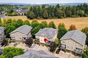 734 NE Adwick Dr, Hillsboro, OR 97006 - Photo 23