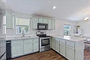 17660 SW Bunker Oak Rd, Beaverton, OR 97006 - Photo 11