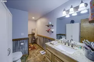 950 SE Dover Ln, Madras, OR 97741 - Photo 39