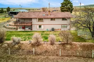 950 SE Dover Ln, Madras, OR 97741 - Photo 3