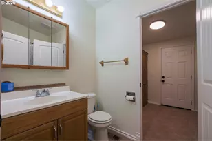 160 Allen Bros Dr, Castle Rock, WA 98611 - Photo 23