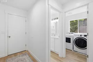 4123 SW Comus St, Portland, OR 97219 - Photo 21