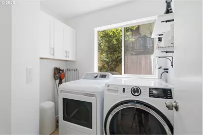4123 SW Comus St, Portland, OR 97219 - Photo 23