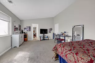 3886 Aerial Way, Eugene, OR 97402 - Photo 41