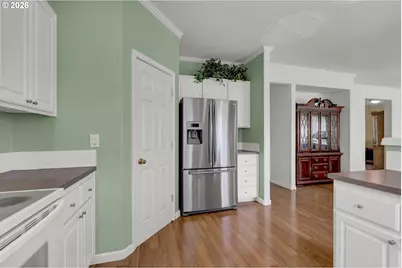 3886 Aerial Way, Eugene, OR 97402 - Photo 17