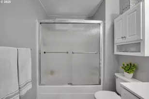 17277 SW Sugar Plum Ct, Beaverton, OR 97007 - Photo 19