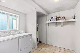 5736 A St, Springfield, OR 97478 - Photo 17