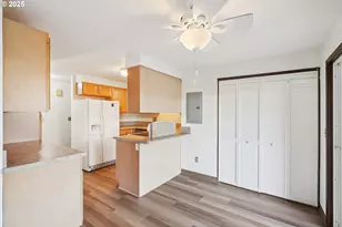 1269 NE Grant St, Hillsboro, OR 97124 - Photo 9